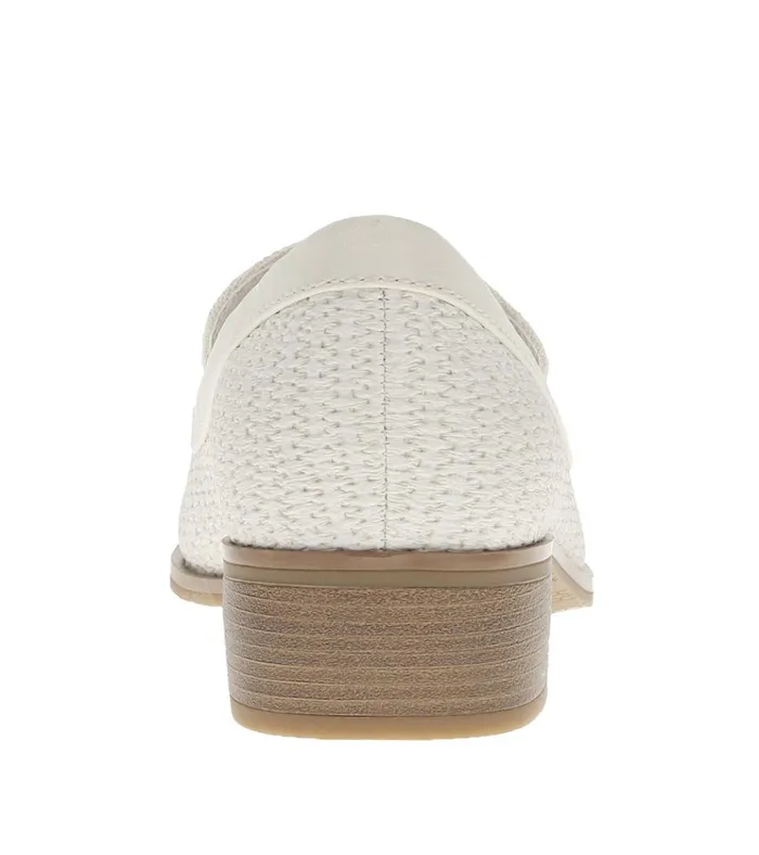 Women Hydie Loafer Cream Baretraps Flats and Loafers