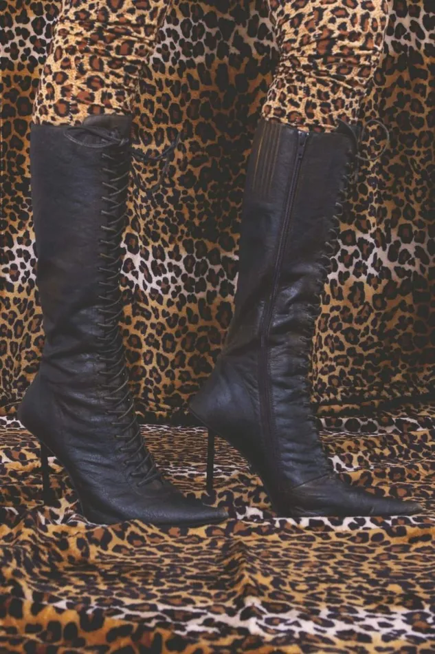 Women Jeffrey Campbell Knee High Captivate