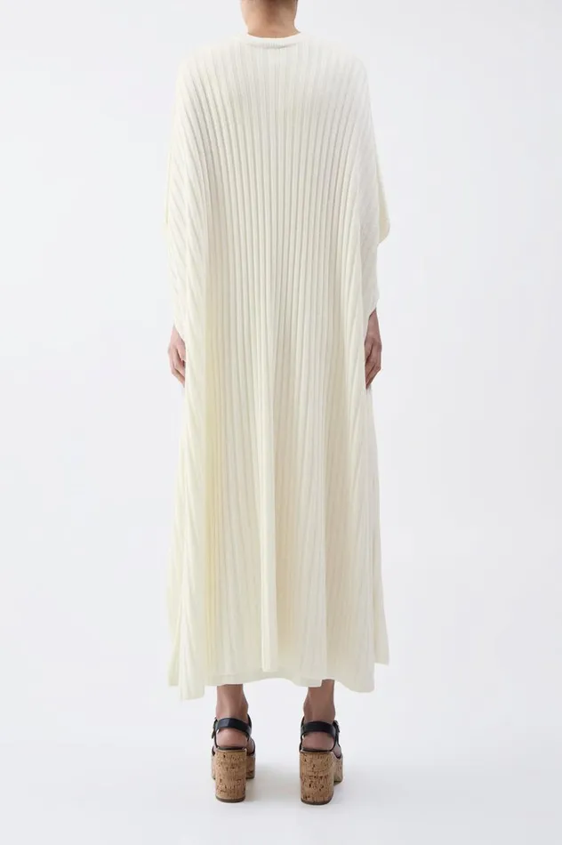 Women Knitwear Gabriela Hearst Taos Knit Poncho In Ivory Merino Wool Cashmere
