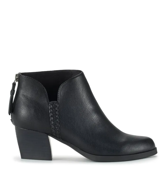 Women Lauryn Block Heel Ankle Bootie Black Baretraps Booties