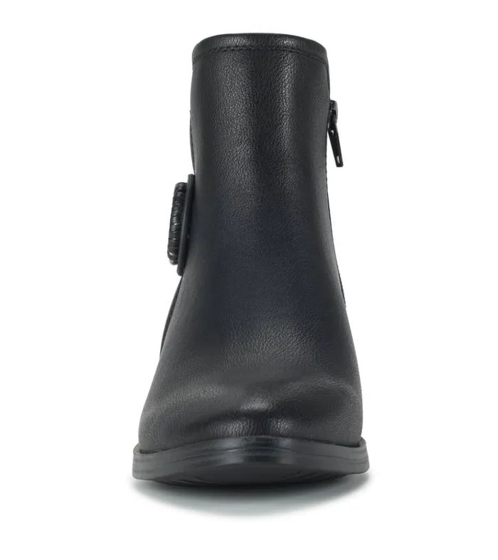 Women Maddy Bootie Black Baretraps Booties