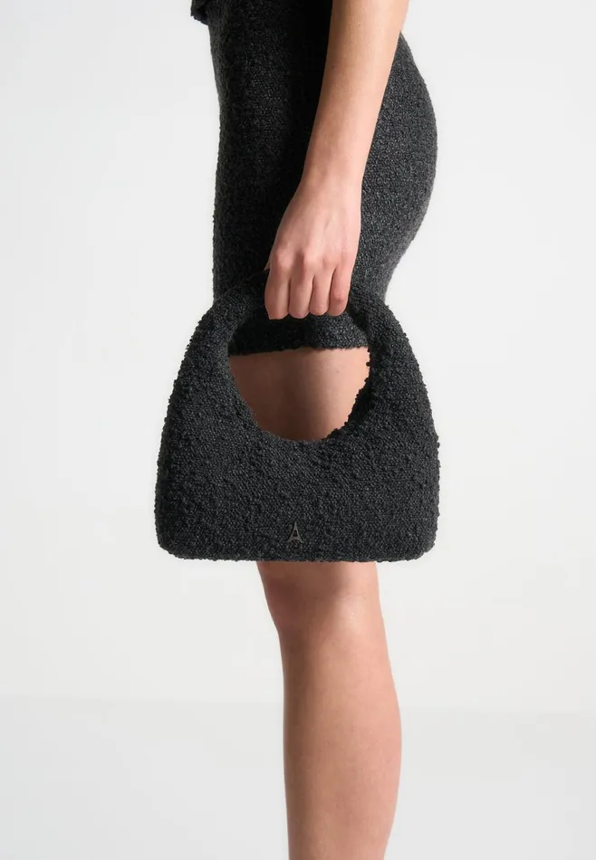 Women Manire De Voir Boucle Handbag Black