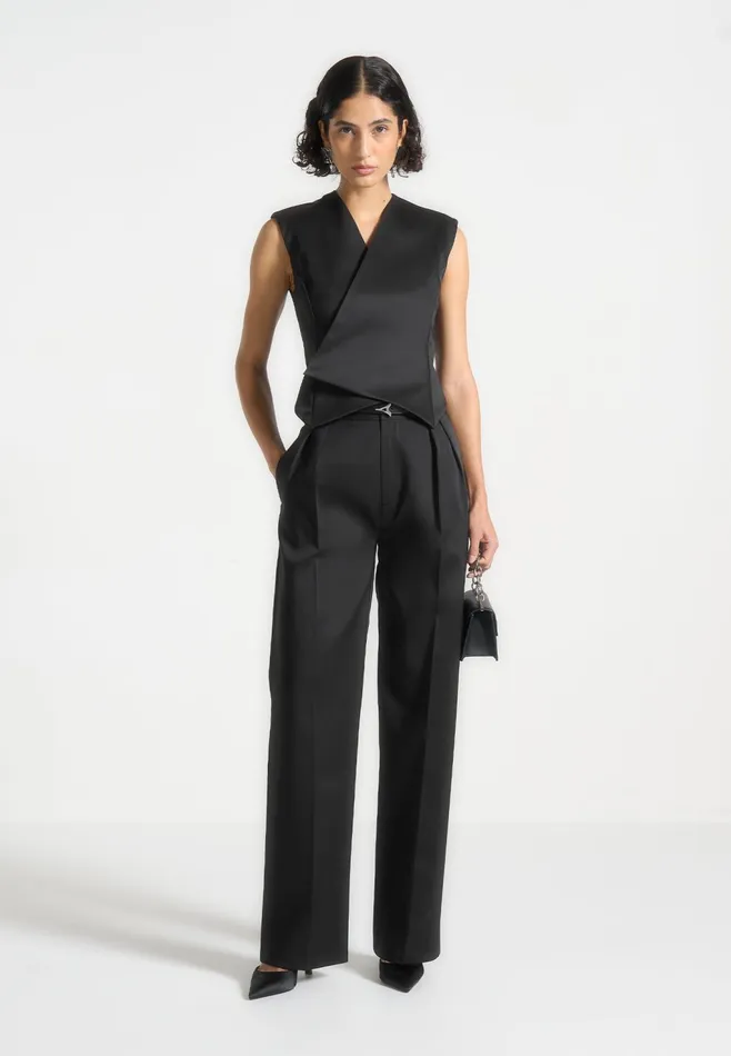 Women Manire De Voir Sateen Twin Pleat Trousers Black