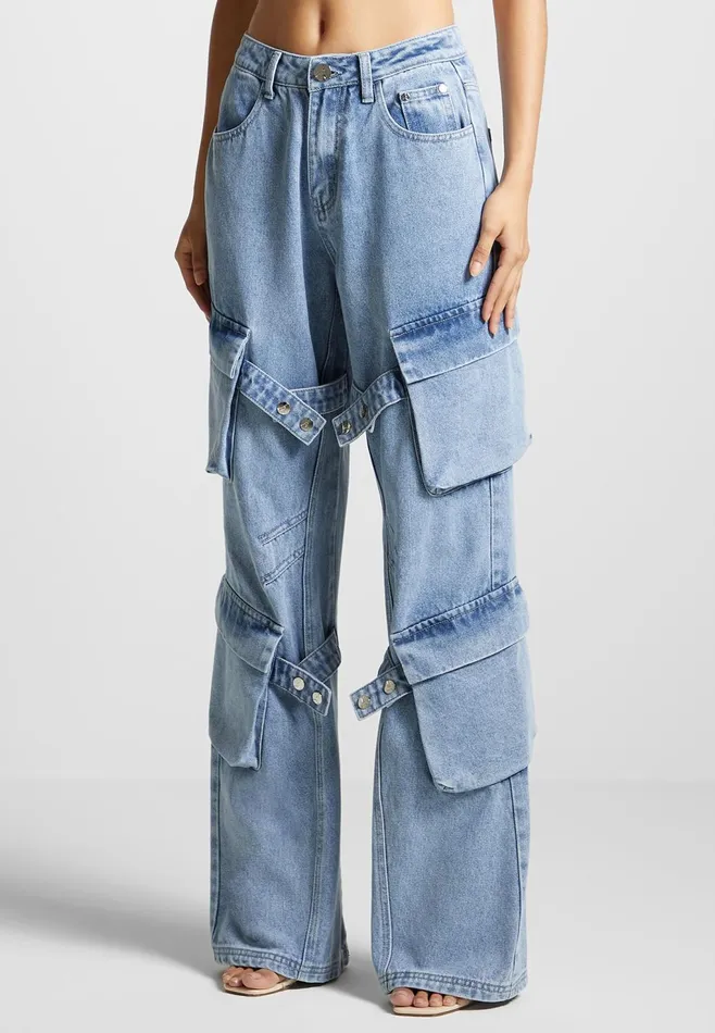 Women Manire De Voir Strap Detail Cargo Jeans Mid Blue