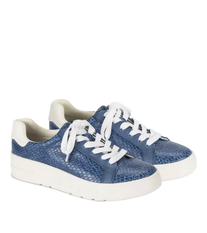 Women Nishelle Lace Up Sneaker Ocean Snake Baretraps Sneakers