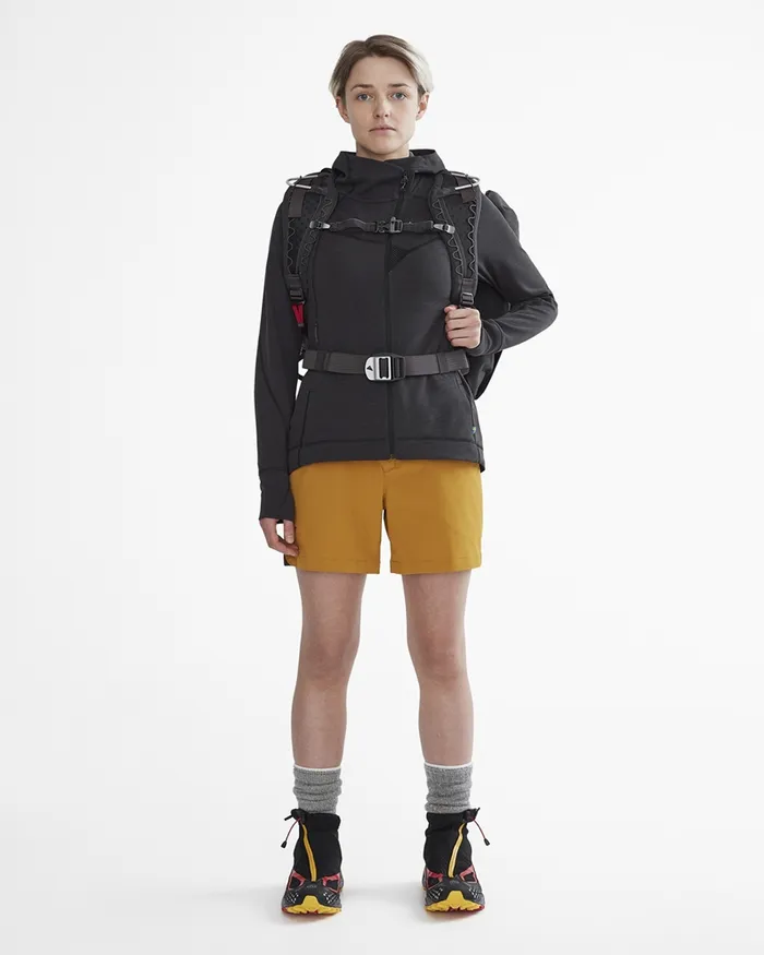 Women Njorun 20 Hoodie Raven Klttermusen Fleeces and Sweaters