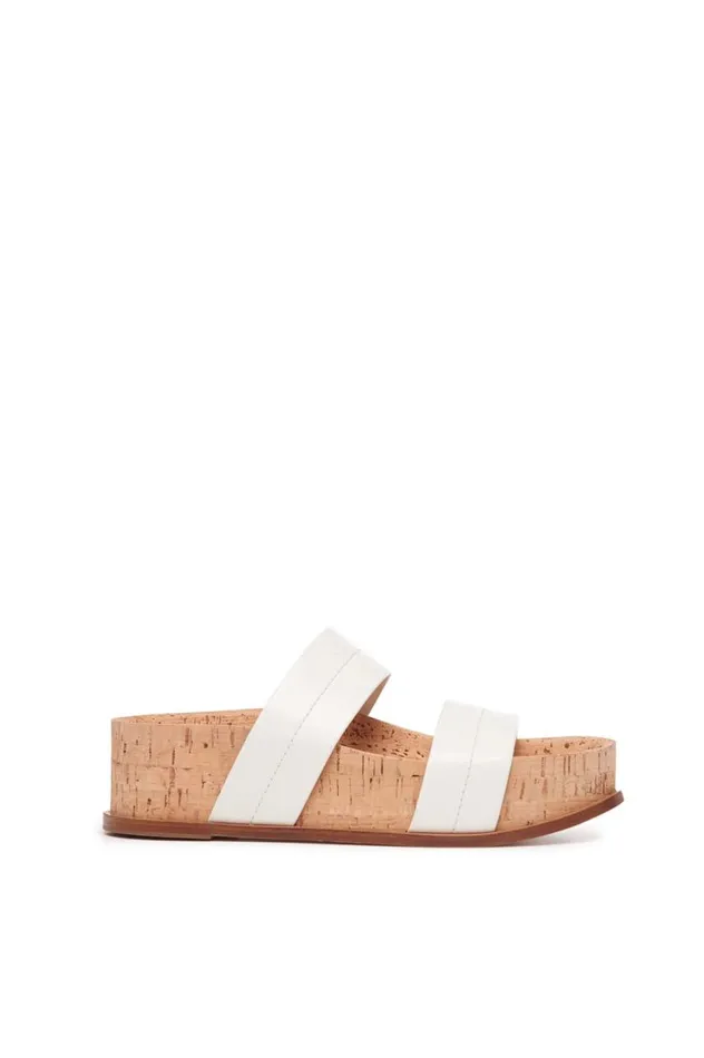 Women Platforms Gabriela Hearst Strike Platform Sandal In Cream Leather