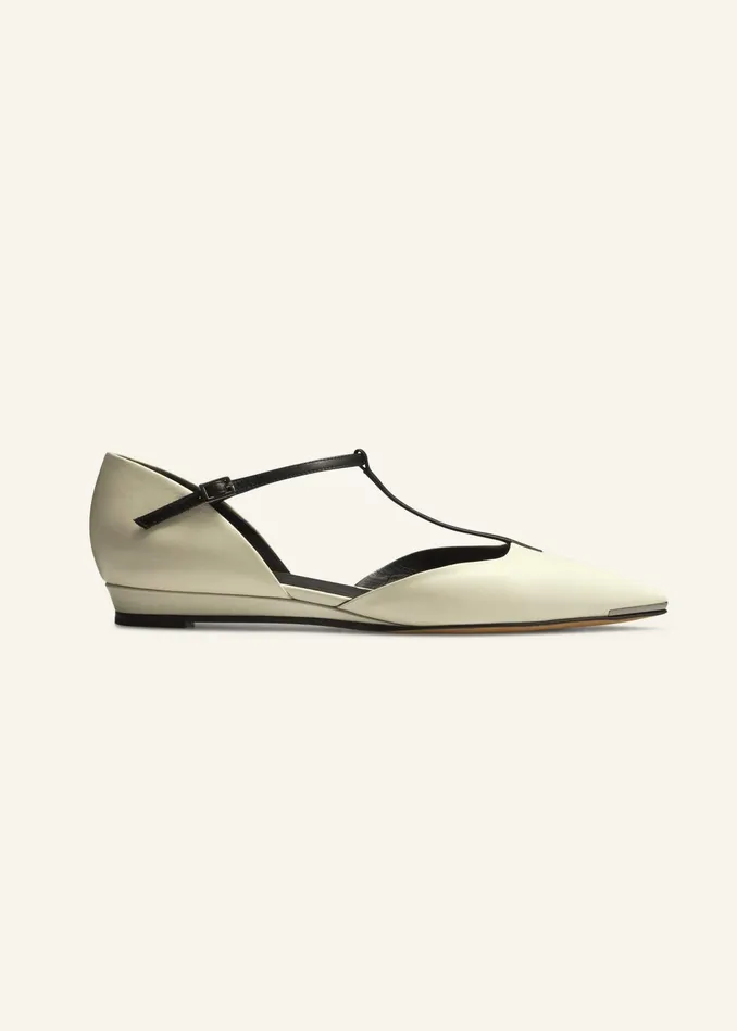 Women Pointy TBar Wedge Off Whiteblack MEEM
