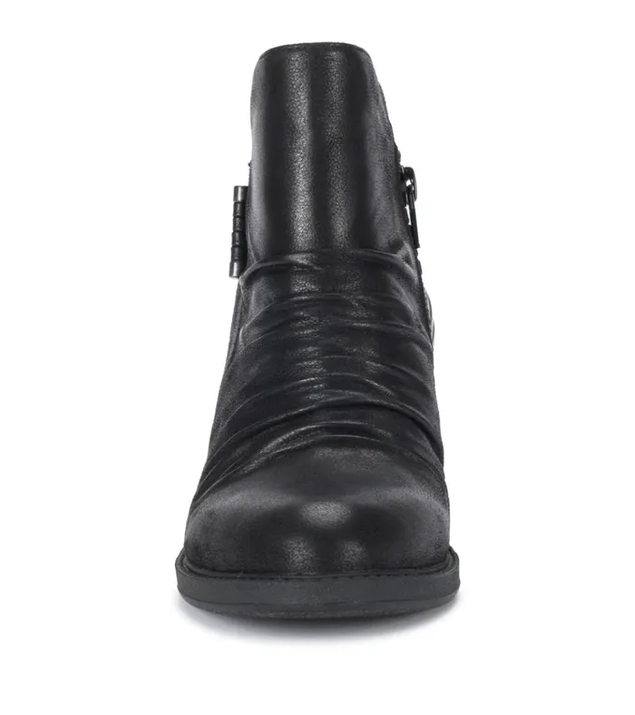 Women Sazzie Bootie Black Baretraps Booties