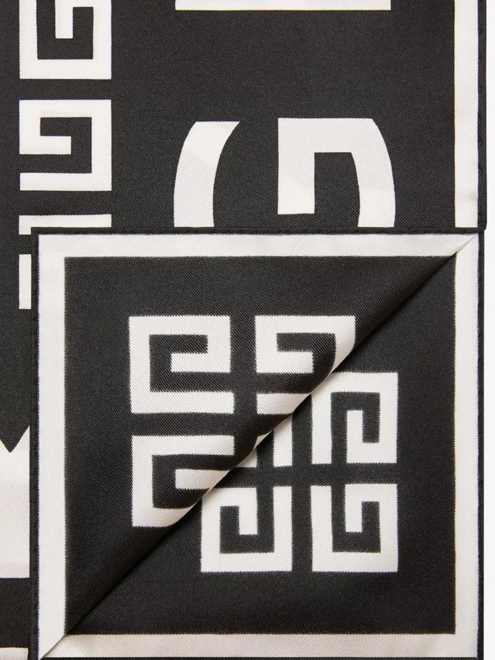 Women Scarves Givenchy GIVENCHY 4G Square In Silk Blackwhite Women Scarves Givenchy GIVENCHY 4G Square In Silk Blackwhite