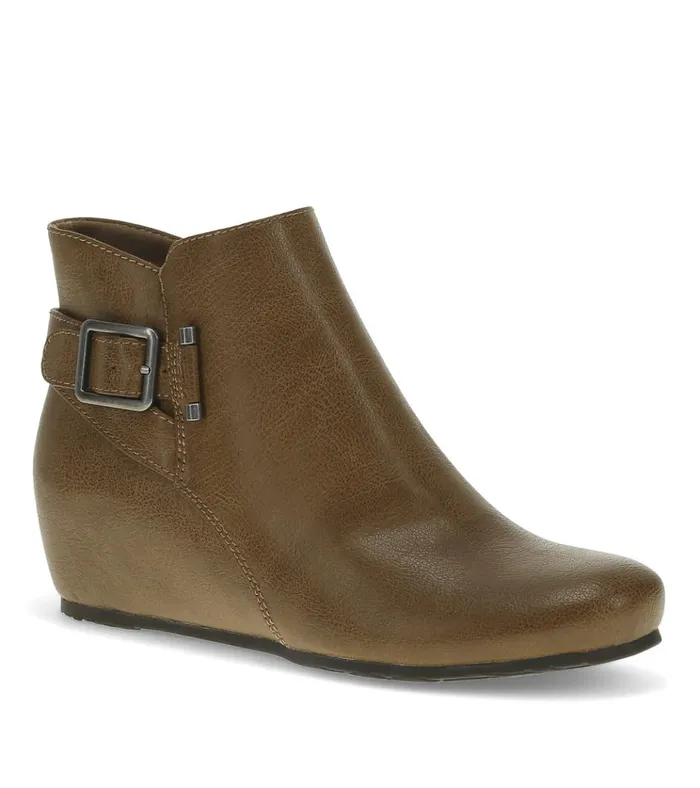 Women Serena Wedge Bootie Truffle Baretraps Booties