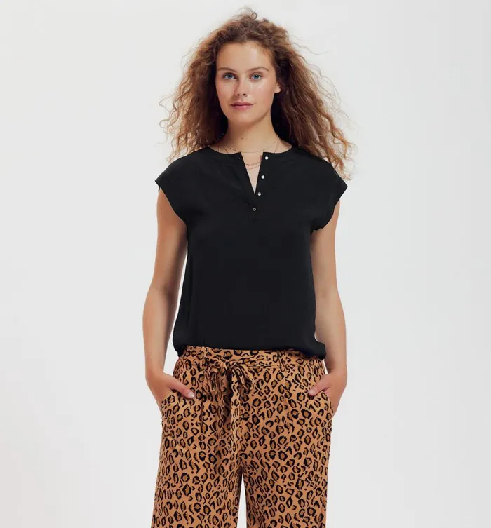 Women ShortSleeved Blouse 8211 Black Promod Shirts And Tunics