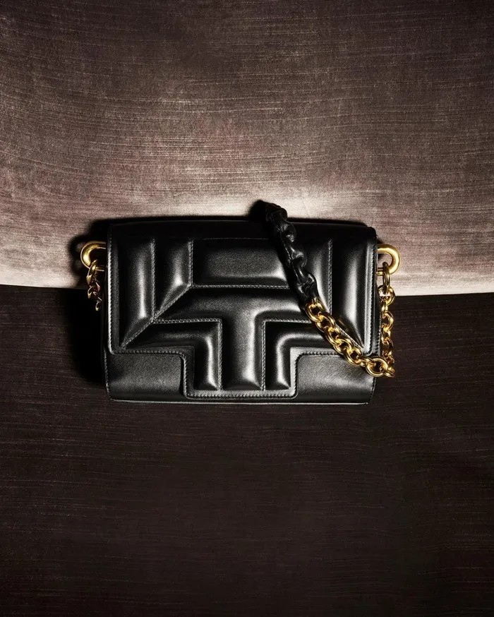 Women Shoulder Bags Tom Ford Quilted Leather T Medium Shoulder Bag