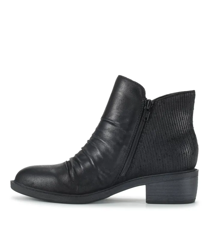 Women Stevie Bootie Black Baretraps Booties