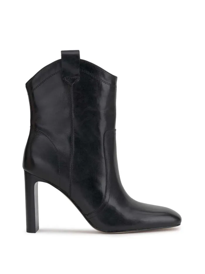 Women Xovira Heeled Bootie In Black Leather Jessica Simpson Boots and Booties
