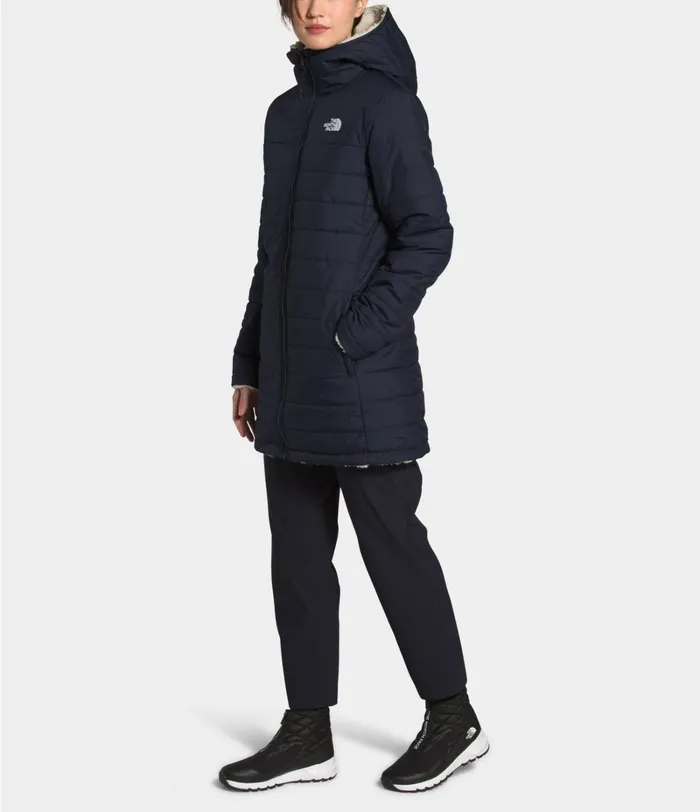 Womens The North Face Insulated and Down Jackets Mossbud Insulated Reversible Parka Aviator Navyvintage White