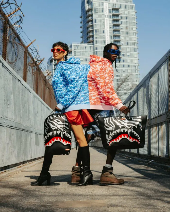 ZE SHARK PREDATOR TOTE Bags SPRAYGROUND